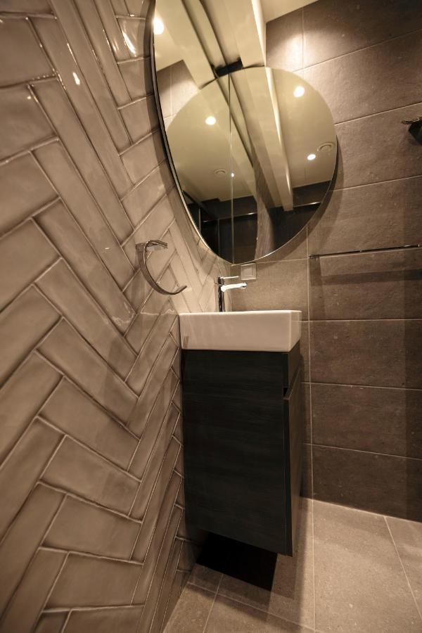 Rizes Suites 3 Thessaloniki Exterior photo